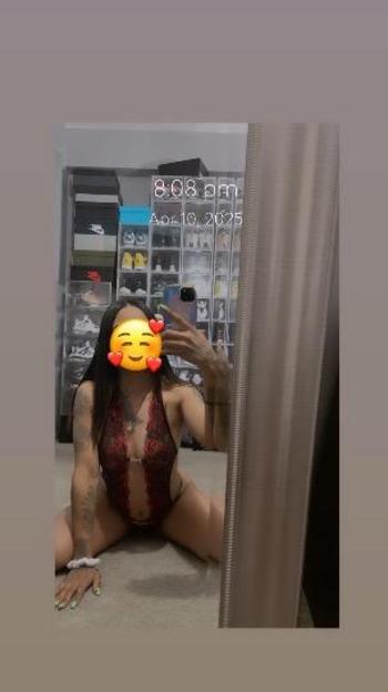 Coco, 25  female escort, Manhattan