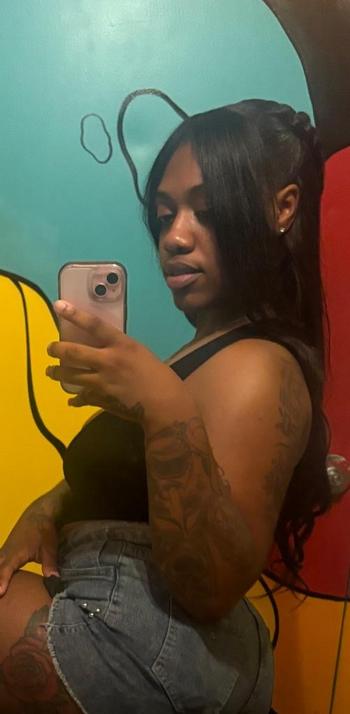 Raven, 24  female escort, Manhattan