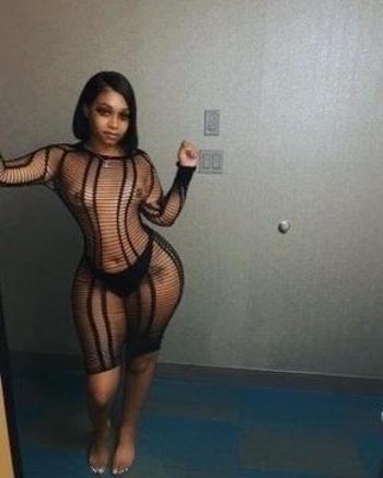 929-319-6311, 26  female escort, Manhattan