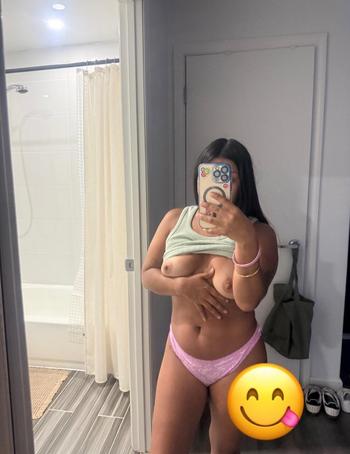 Jenny, 24  female escort, Manhattan